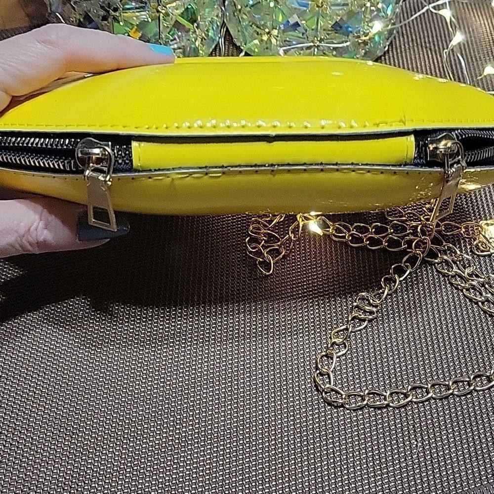 FUN LIPPIE BAG - Picture 5 of 7